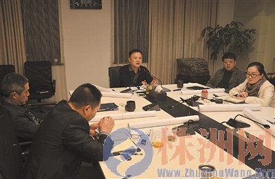 以“飛奪瀘定橋”精神，打好項(xiàng)目攻堅(jiān)戰(zhàn)