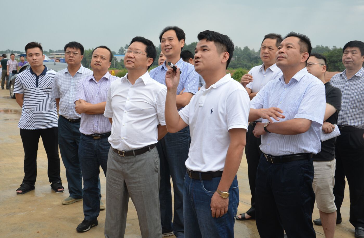市委常委、常務(wù)副市長趙文彬調(diào)研株洲通用航空城重點(diǎn)項(xiàng)目建設(shè)情況