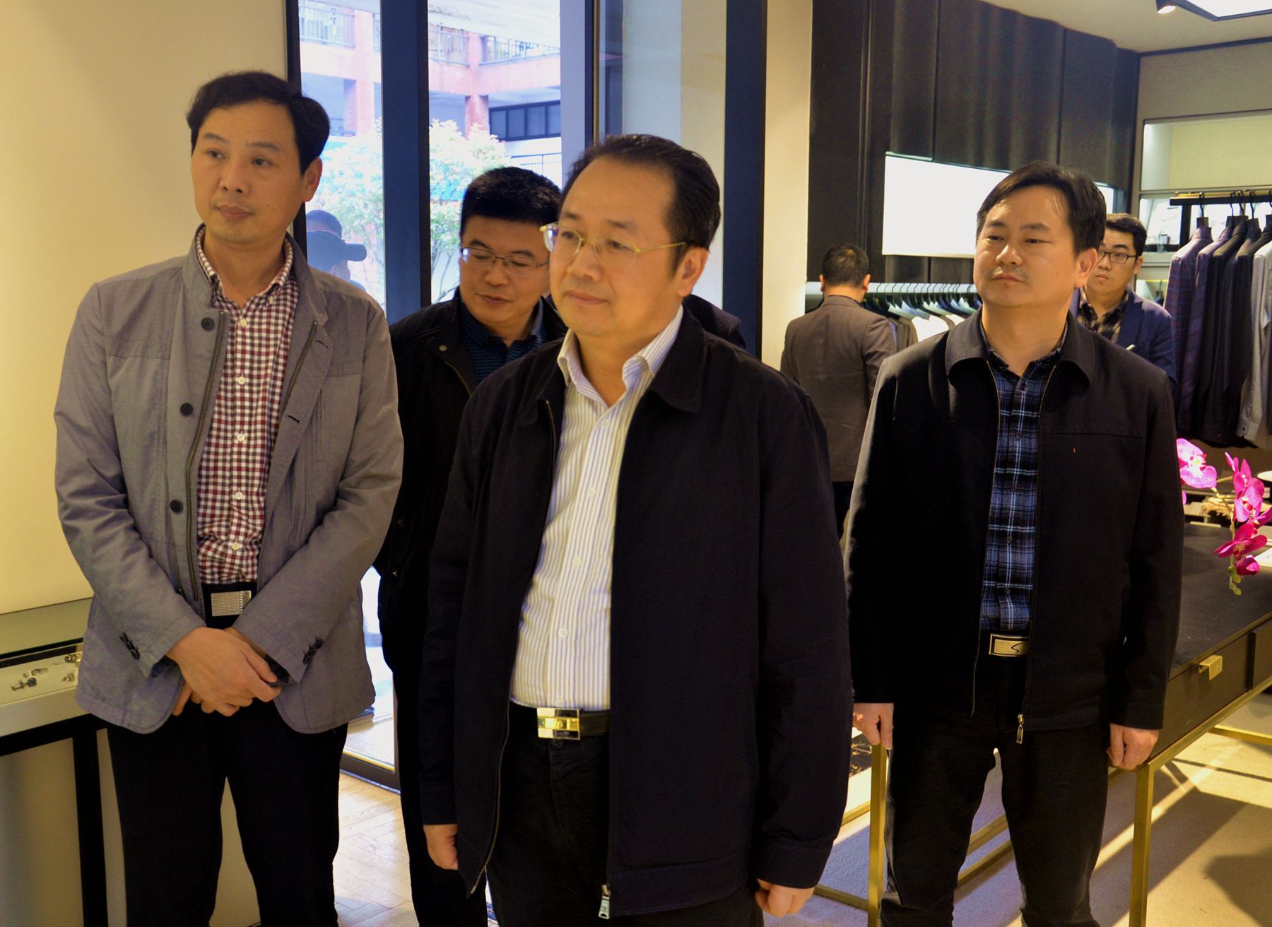 株洲市委常委、宣傳部部長(zhǎng)聶方紅到中孚尚鼎公司調(diào)研
