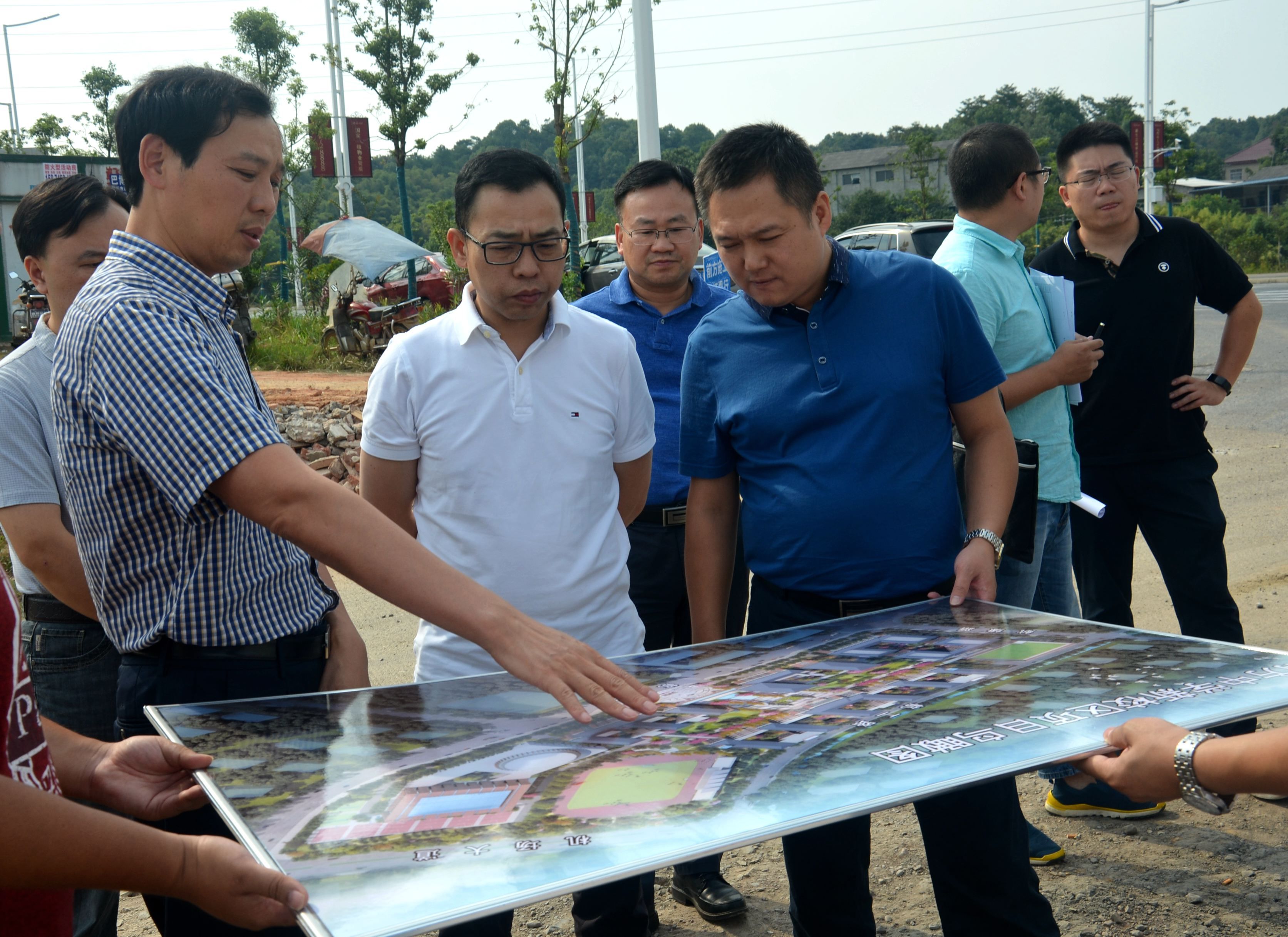 株洲市督查組到航空城、服飾城督查市重點項目